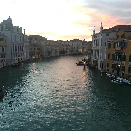 Santo Stefano - Venezia 3*